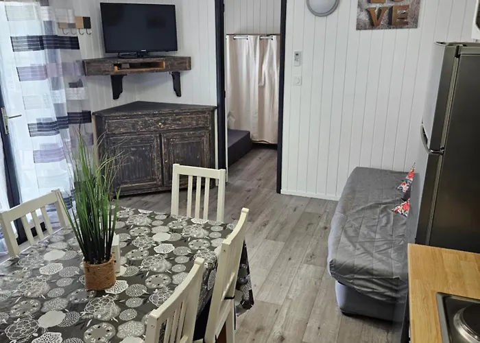 Maisonnette 4/6P. Piscines Toboggans Et Plage 200M