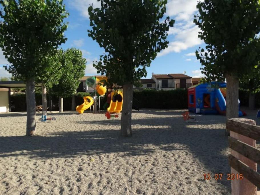 Holiday home Maisonnette 4/6p. Piscines Toboggans Et 200m