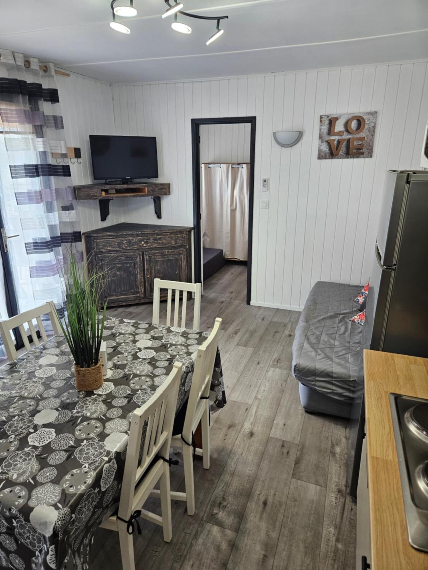 Maisonnette 4/6p. Piscines Toboggans Et 200m Portiragnes